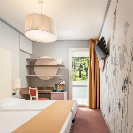 La Perla - Bike Hotel 3*