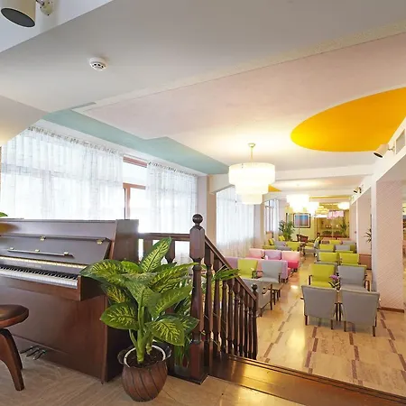 Hotel La Perla - Bike 3*