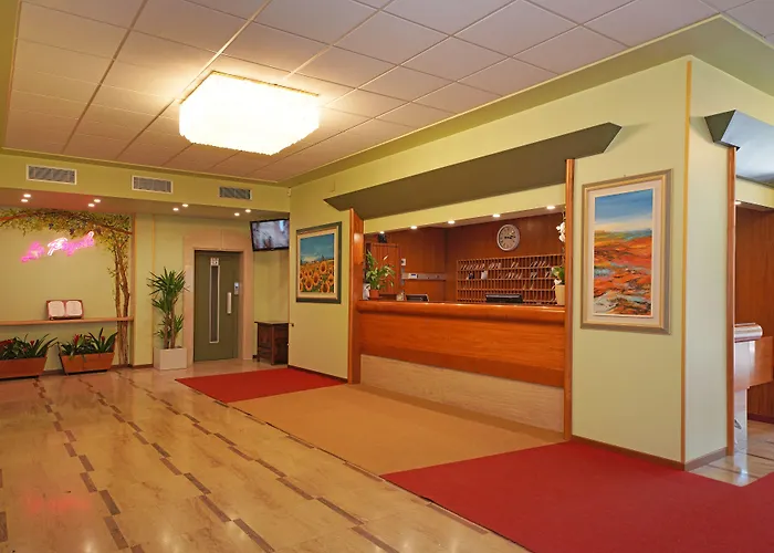 酒店 La Perla - Bike 3*