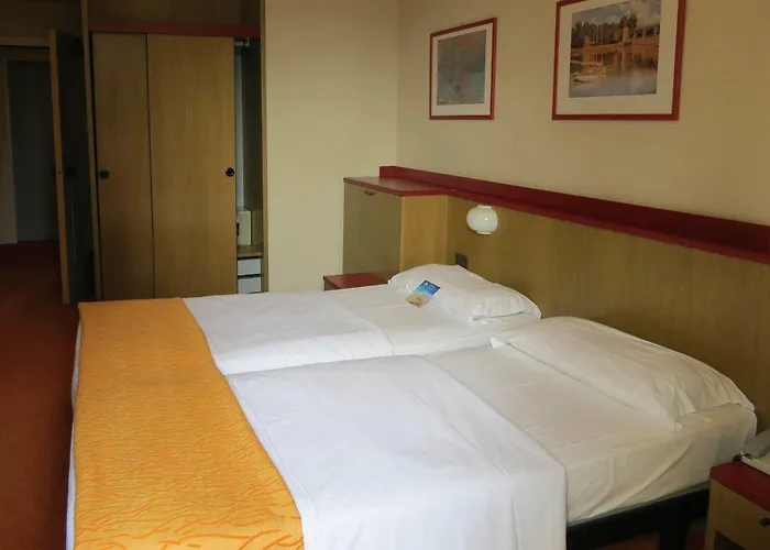 酒店 La Perla - Bike 3*